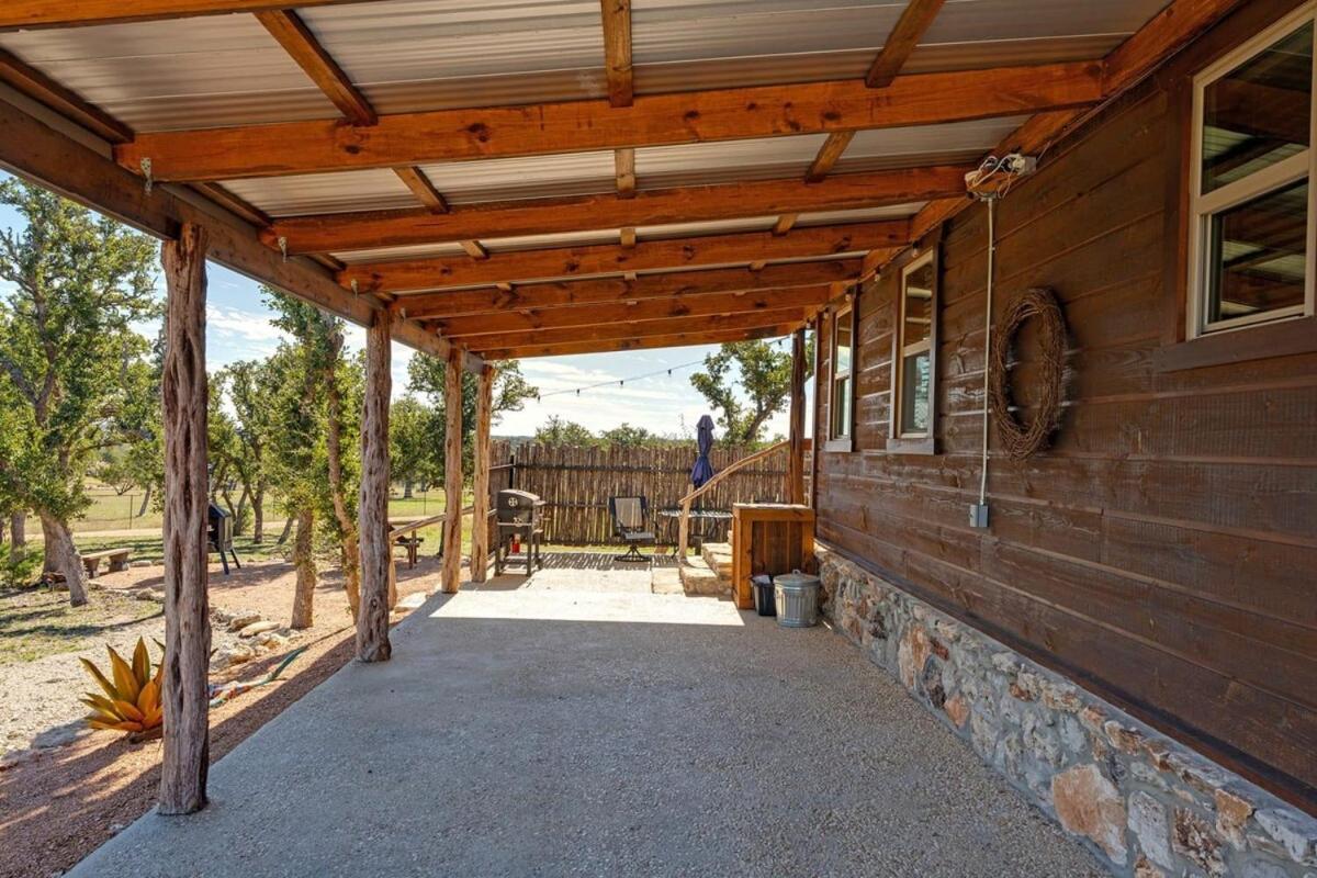 Rockin' R - Morning Star Cabin Fredericksburg Exterior foto